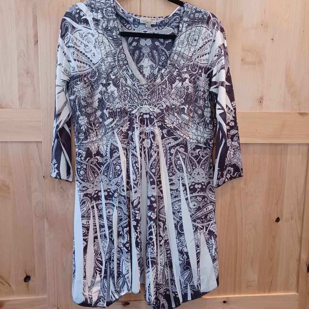 Black and White top with rushed fitting and neckline